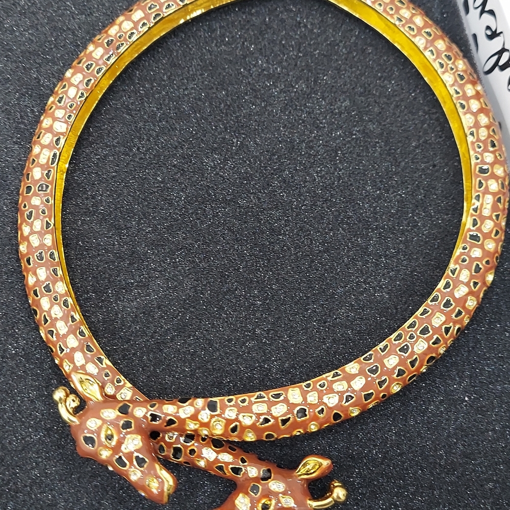 Sassy Jones Crystal Giraffe choker